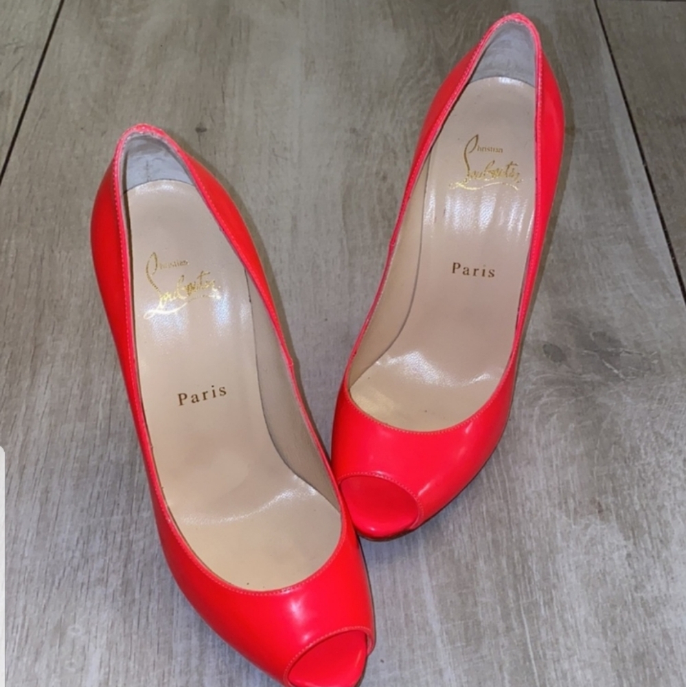 Christian Louboutin peep toe neon pink sexy heels - Picture 3 of 16